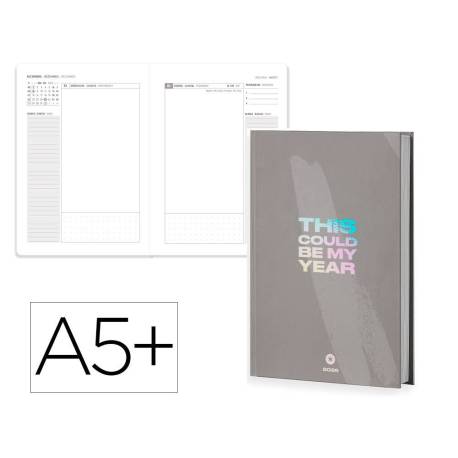 AGENDA ENCUADERNADA MARCA ANTARTIK A5+ 2026 DIA PAGINA SIMIL PIEL PAPEL 80 GR